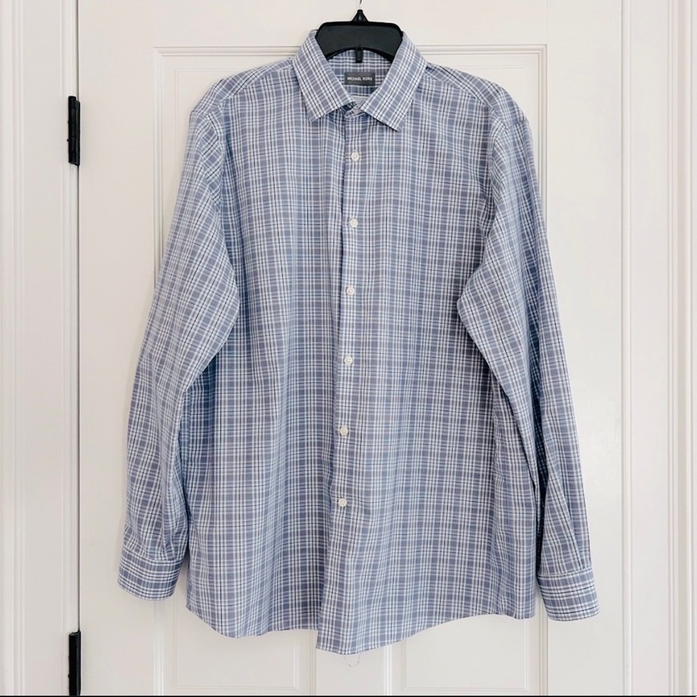 Men’s Michael Kors Dress Shirt Regular Fit Airsoft Stretch, perfect for Spring - Picture 2 of 7
